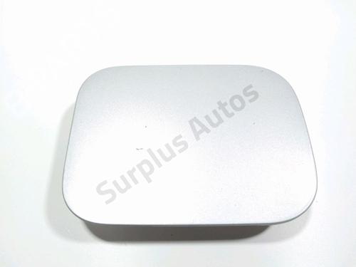 Used Fuel flap TOYOTA AVENSIS Saloon (_T27_) 2.0 D-4D (ADT270_, ADT270R) (126 hp) 28220370