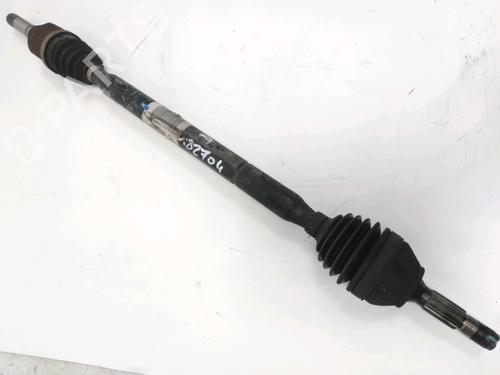 Used Right front driveshaft CITROËN C3 II (SC_) 1.1 i (60 hp) 28224812