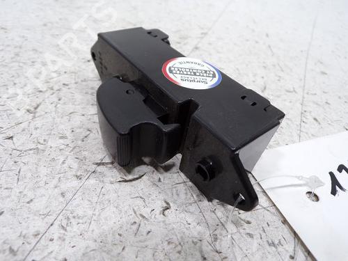 Used Left rear window switch Left rear window switch 37781033 37781033