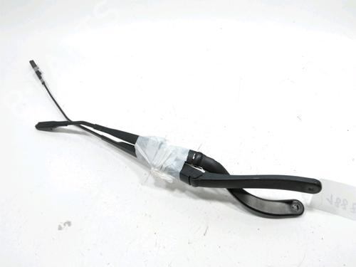 Used Front windshield wiper arm Front windshield wiper arm 37789965 37789965