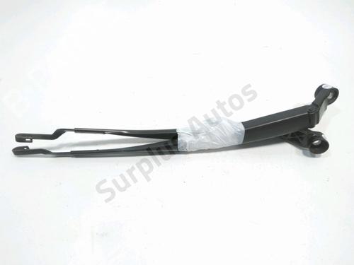 Vindspejlsviskerarm Vindspejlsviskerarm LEXUS IS II (_E2_) 200d (ALE20_, ALE20R) (150 hp) 33904202 33904202