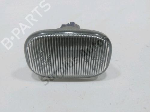 Used Left side indicator TOYOTA COROLLA Liftback (_E11_) 1.4 (ZZE111_, ZZE111R) (97 hp) 31005559