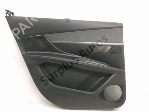 Venstre bakpanel PEUGEOT 5008 II (MC_, MJ_, MR_, M4_) 2.0 BlueHDi 150 (MJAHXW, MJAHXH, MJAHXN, MJAHXV, MJAHXG) (150 hp) 31798466
