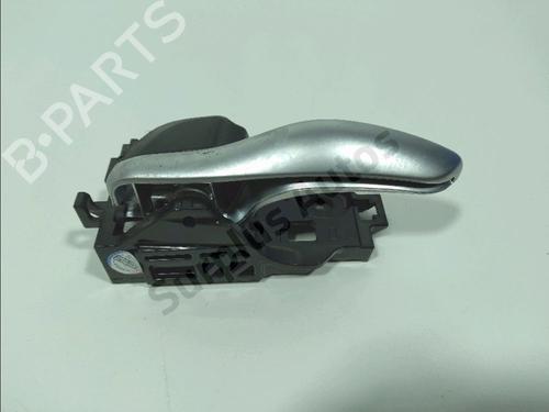 rear-left-interior-door-handle-toyota-c-hr-_x1_-2016-33160324 main image