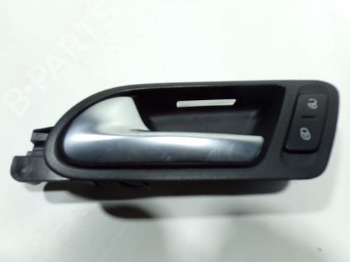 Used Front left interior door handle Front left interior door handle 37775137 37775137