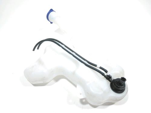 Used Windscreen washer tank FORD FIESTA VII (HJ, HF) 1.1 Ti-VCT (75 hp) 28274030