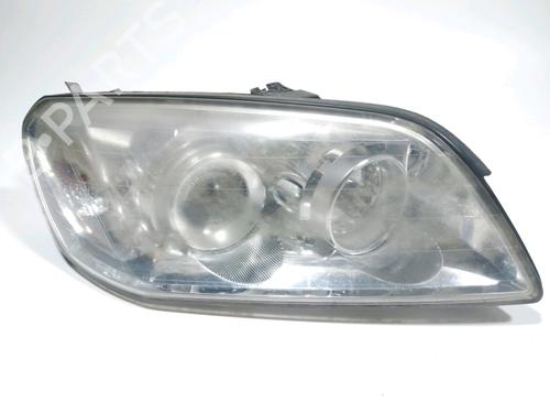 Used Right headlight CHEVROLET CAPTIVA (C100, C140) 2.0 D 4WD (150 hp) 28266132