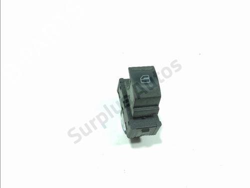 Used Left front window switch Left front window switch VW UP! (121, 122, BL1, BL2, BL3, 123) 1.0 (60 hp) 33034589 33034589