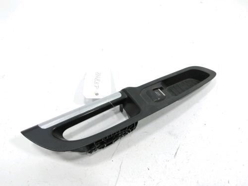 Used Right front window switch Right front window switch FORD C-MAX II (DXA/CB7, DXA/CEU) 1.6 TDCi (115 hp) 37772871 37772871