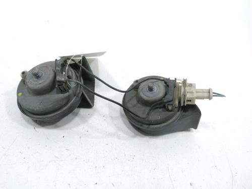 Horn PEUGEOT 3008 I MPV (0U_) 1.6 HDi | BP30986145E13