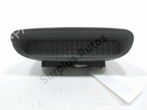 Used Third brake light HYUNDAI SANTA FÉ I (SM) 2.0 CRDi 4x4 (125 hp) 31007172