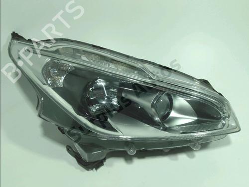 Used Right headlight PEUGEOT 208 I (CA_, CC_) 1.6 HDi / BlueHDi 75 (75 hp) 32742472