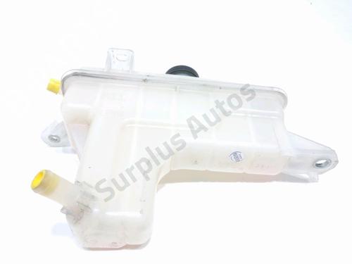 Used Expansion tank Expansion tank TOYOTA RAV 4 IV (_A4_) 2.0 D (ALA40_, ALA40R) (124 hp) 36068700 36068700