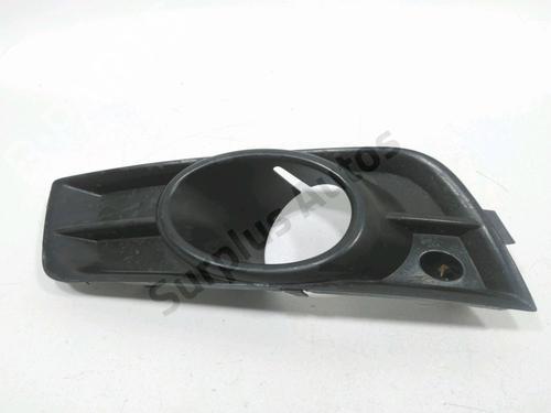 Grill CHEVROLET CRUZE (J300) 1.6 (124 hp) 31080249