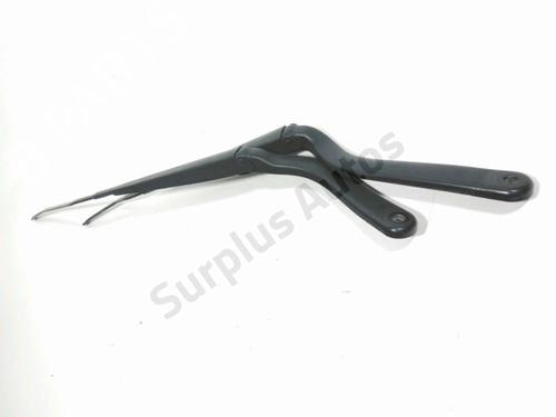 Used Front windshield wiper arm Front windshield wiper arm 36963161 36963161