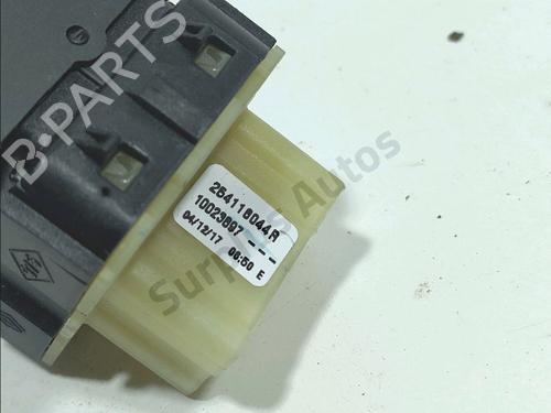 Left front window switch RENAULT CLIO IV (BH_) 0.9 TCe 90 (BHNF, BHMA, BHMH, BHJK, BHJR) | BP32154040I27 - Image 3