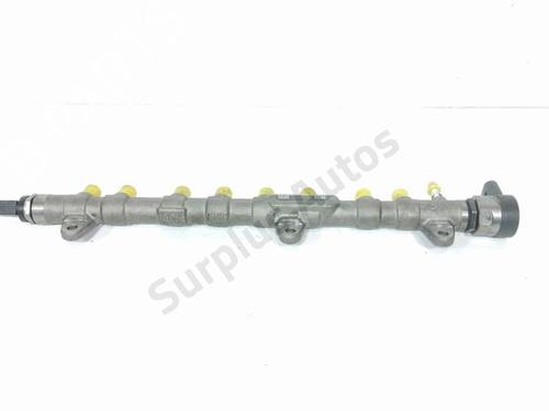Used Injection rail Injection rail BMW X6 (G06, F96) xDrive M 50 d (400 hp) 33646558 33646558