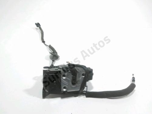 front-right-lock-renault-clio-iv-grandtour-kh_-2012-2013-2014-2015-2016-2017-2018-2019-2020-2021-30654671 main image