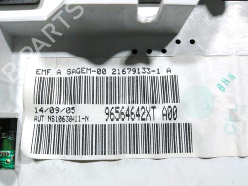 Multifunctionele display PEUGEOT 206 Hatchback (2A/C)  | BP28229804C48 