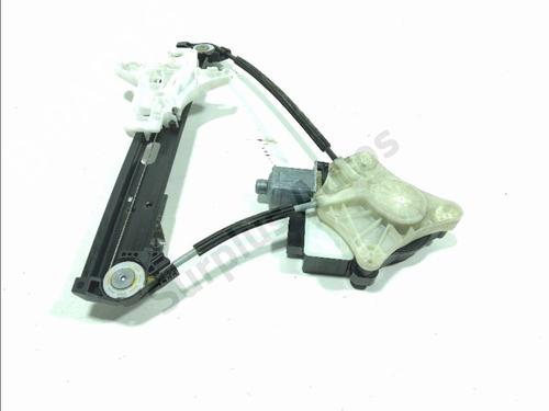 Elevalunas trasero derecho VW POLO VI (AW1, BZ1, AE1) 1.0 TSI (95 hp) 32311207