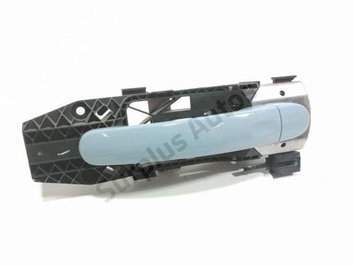 front-left-exterior-door-handle-vw-beetle-5c1-5c2-2011-2012-2013-2014-2015-2016-2017-2018-2019-28447834 main image