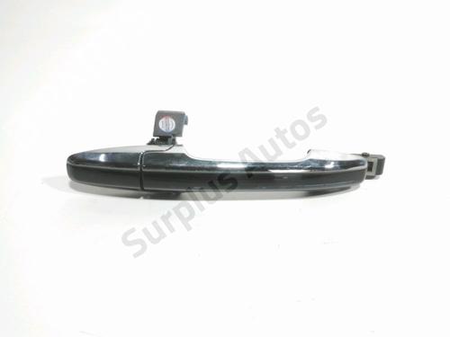 front-right-exterior-door-handle-honda-civic-viii-saloon-fd-fa-2005-2006-2007-2008-2009-2010-2011-2012-2013-28241766 main image