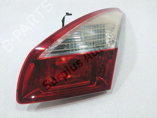 Used Right tailgate light Right tailgate light RENAULT MEGANE III Hatchback (BZ0/1_, B3_) 1.5 dCi (106 hp) 39707281 39707281