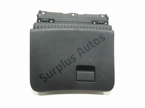 Used Glove box NISSAN JUKE (F15) 1.5 dCi (110 hp) 30991769