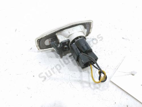 Left side indicator HYUNDAI TUCSON (JM) 2.0 CRDi All-wheel Drive | BP31005526I20 - Image 2