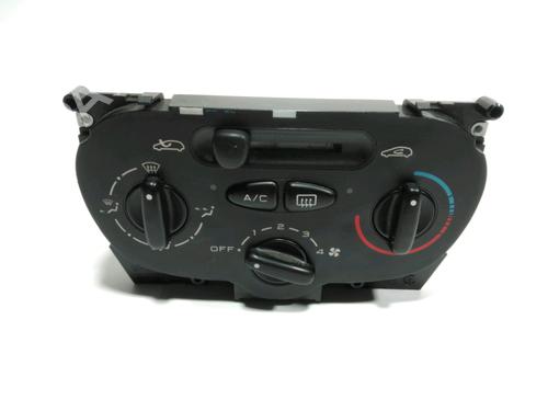 AC Styreenhet / Manøvreringsenhet PEUGEOT 206 Hatchback (2A/C) 1.4 HDi eco 70 (68 hp) 28227824