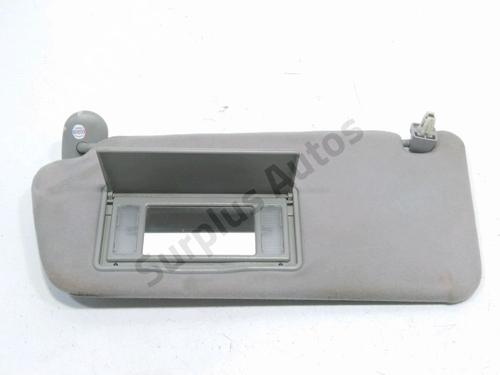 Pala sol esquerda Pala sol esquerda TOYOTA COROLLA Verso (ZER_, ZZE12_, R1_) 2.2 D-4D (AUR10_, AUR10R) (136 hp) 34643507 34643507