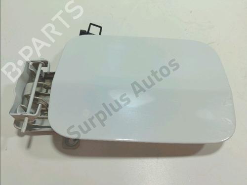 sportellino-carburante-dacia-duster-hm_-2017-39088354 main image