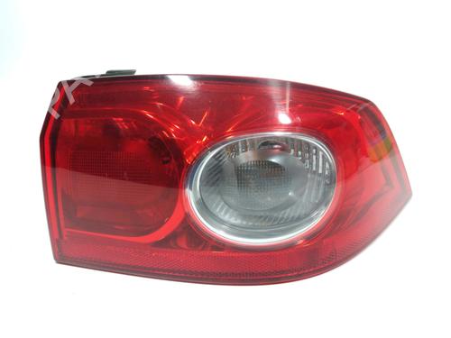 Used Right taillight RENAULT LAGUNA II (BG0/1_) 2.0 16V (BG00, BG0K, BG0P, BG0W) (135 hp) 29859961