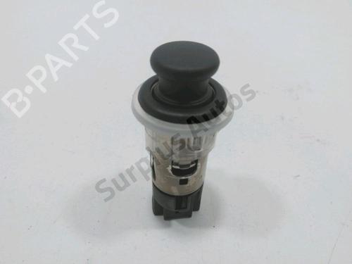 Used Electronic module Electronic module RENAULT MEGANE III Hatchback (BZ0/1_, B3_) 1.5 dCi (BZ09, BZ0D, BZ1W, BZ29, BZ14) (110 hp) 33034321 33034321