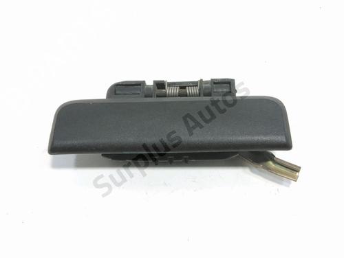 rear-left-exterior-door-handle-peugeot-106-i-1a-1c-1991-1992-1993-1994-1995-1996-32181568 main image
