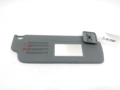 Used Right sun visor Right sun visor 31002724 31002724