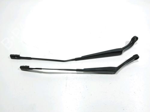 Used Front windshield wiper arm Front windshield wiper arm 28271949 28271949