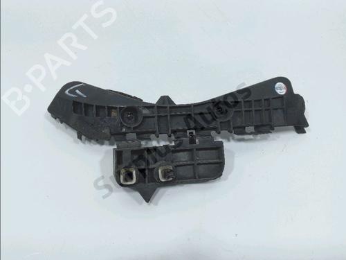 Used Rear bumper bracket TOYOTA AURIS (_E15_) 2.0 D-4D (ADE150_, ADE150R) (126 hp) 31327183