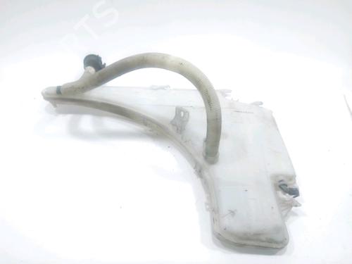 Used Windscreen washer tank BMW X1 (E84) xDrive 20 d (177 hp) 31008766
