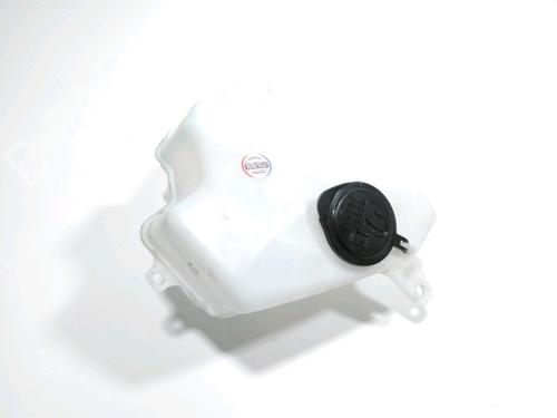 Windscreen washer tank TOYOTA PRIUS Liftback (_W2_) 1.5 Hybrid (NHW20_, NHW20R) | BP28273982C113