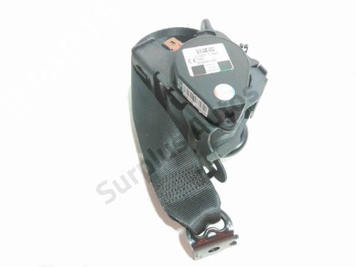 rear-right-seatbelt-renault-megane-iv-hatchback-b9amn_-2015-40213182 main image