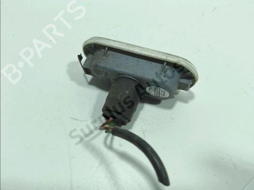 Right side indicator VW PASSAT B5.5 Variant (3B6) 1.9 TDI | BP36796852I19 - Image 2