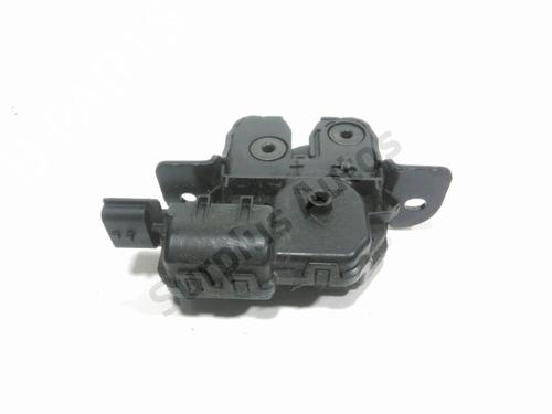 tailgate-lock-renault-megane-iii-hatchback-bz01_-b3_-2008-31635965 main image