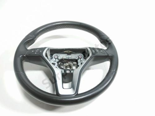 Used Steering wheel MERCEDES-BENZ A-CLASS (W176) A 180 CDI / d (176.012) (109 hp) 28225473