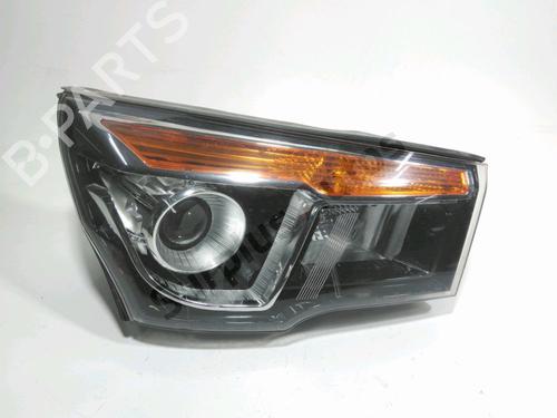 Used Right headlight Right headlight SSANGYONG RODIUS II 2.2 Xdi (178 hp) 35893717 35893717