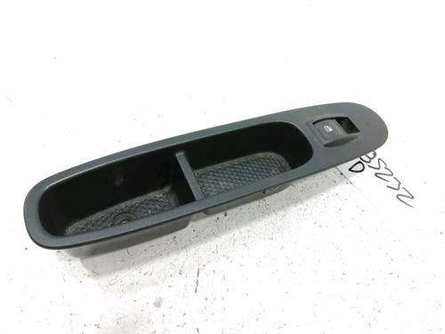 Used Right front window switch Right front window switch 37772852 37772852