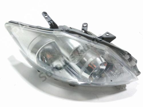 right-headlight-toyota-auris-_e15_-2006-2007-2008-2009-2010-2011-2012-2013-32181685 main image