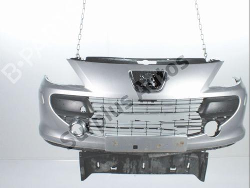 Used Front bumper PEUGEOT 307 Break (3E) 1.6 HDi 110 (109 hp) 29321568