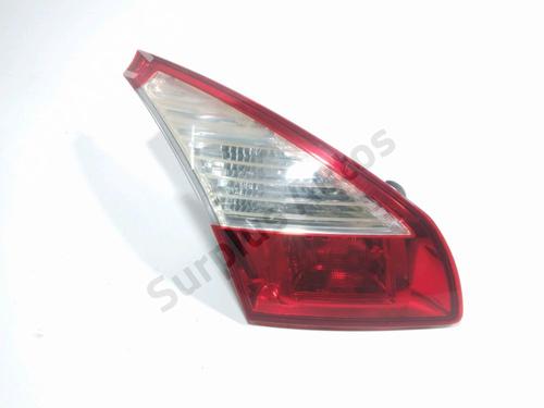 Venstre baglygte bagklap RENAULT MEGANE III Hatchback (BZ0/1_, B3_) 1.5 dCi (BZ09, BZ0D, BZ1W, BZ29, BZ14) (110 hp) 31636049