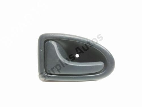 Used Front left interior door handle Front left interior door handle RENAULT CLIO II (BB_, CB_) 1.5 dCi (B/CB07) (65 hp) 35941651 35941651